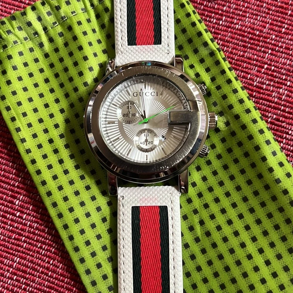 Gorgeous silver watch - Picture 2 of 7